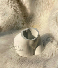 Butt Vase