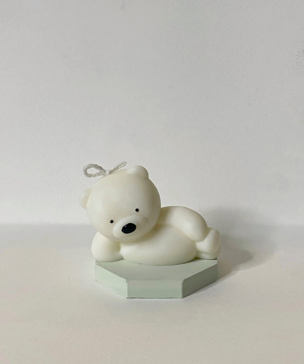 Lazy Teddy