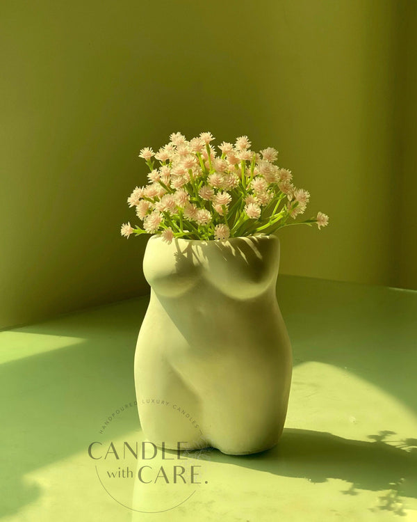 Betty Vase
