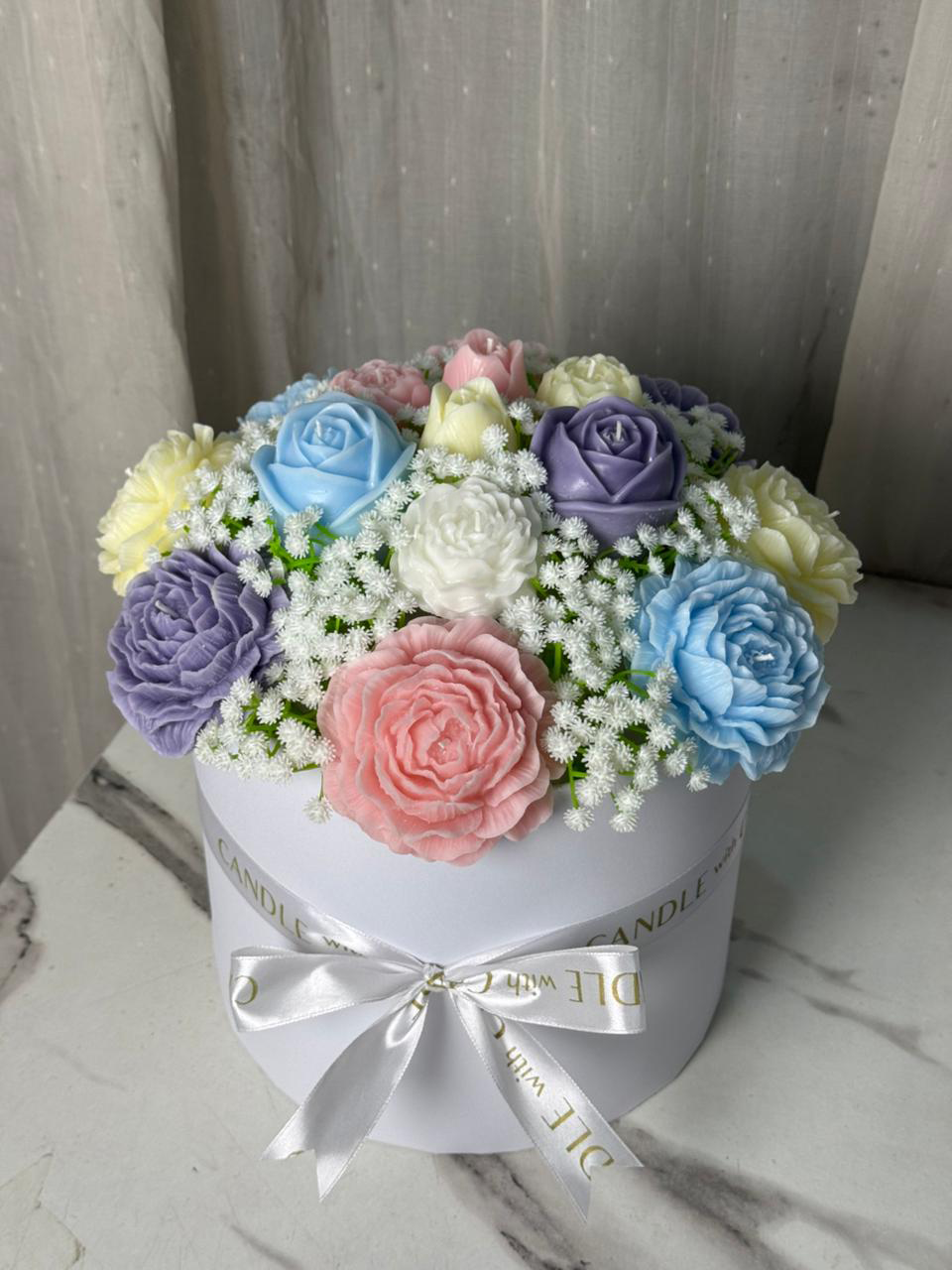 Chef's Pick 17 – Large Multi-Color Candle Bouquet