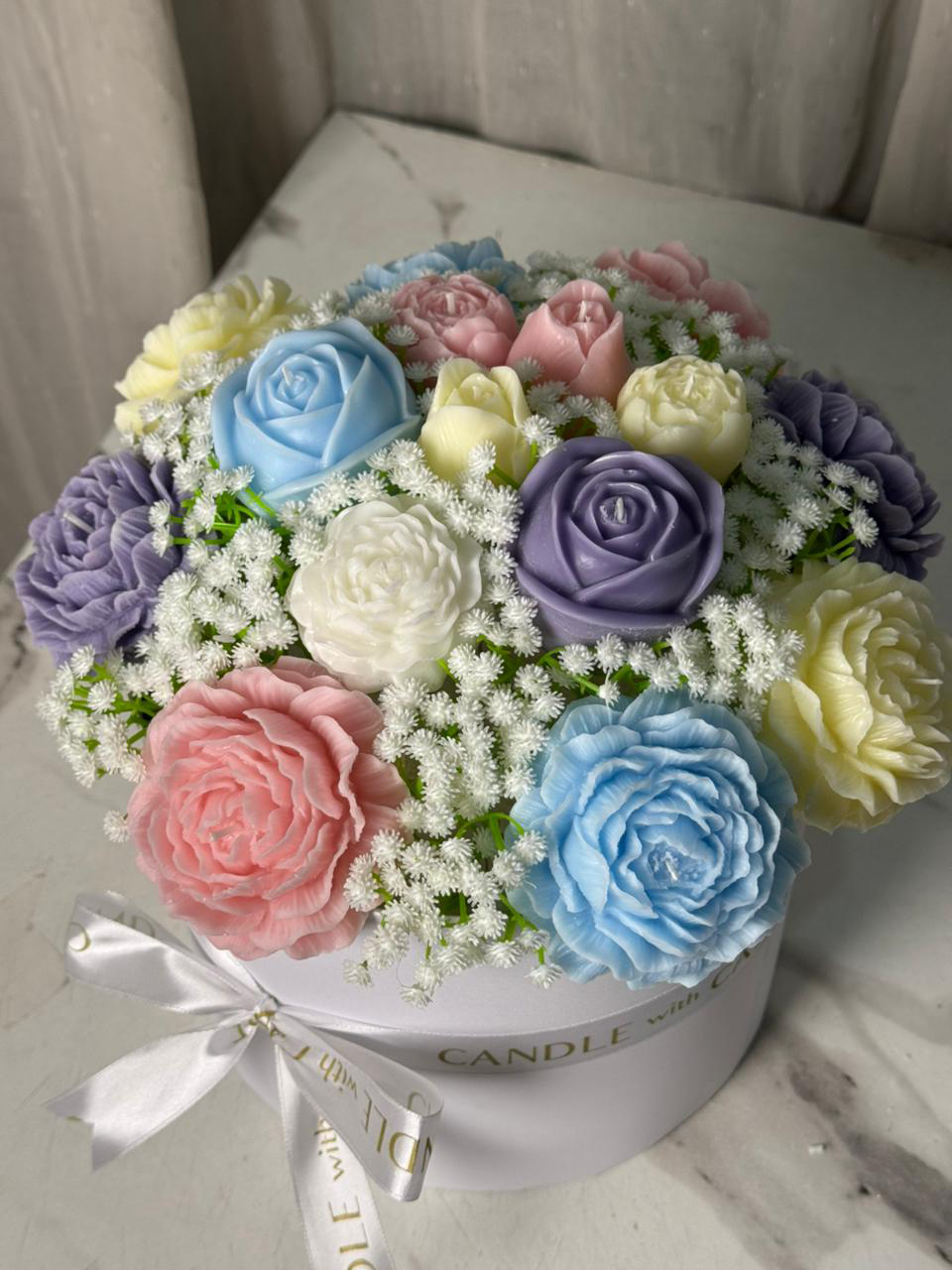 Chef's Pick 17 – Large Multi-Color Candle Bouquet