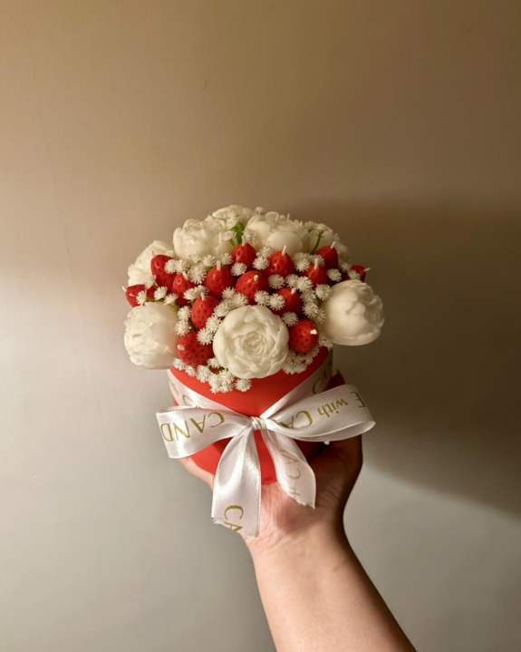 Strawberry Peony Bliss – Handmade Candle Bouquet