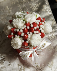 Strawberry Peony Bliss – Handmade Candle Bouquet