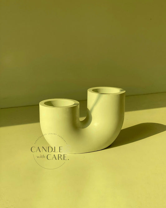 U Shaped Baby Breath Vase