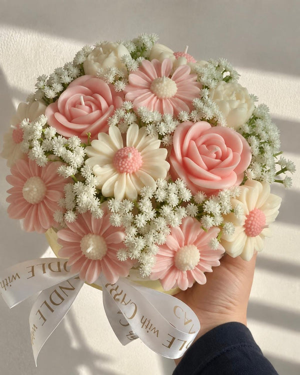 Chef's Pick 18 – Midi Candle Bouquet
