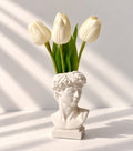 David Vase